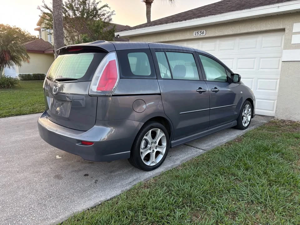 2009 Mazda Mazda 5 - Image 4 of 8