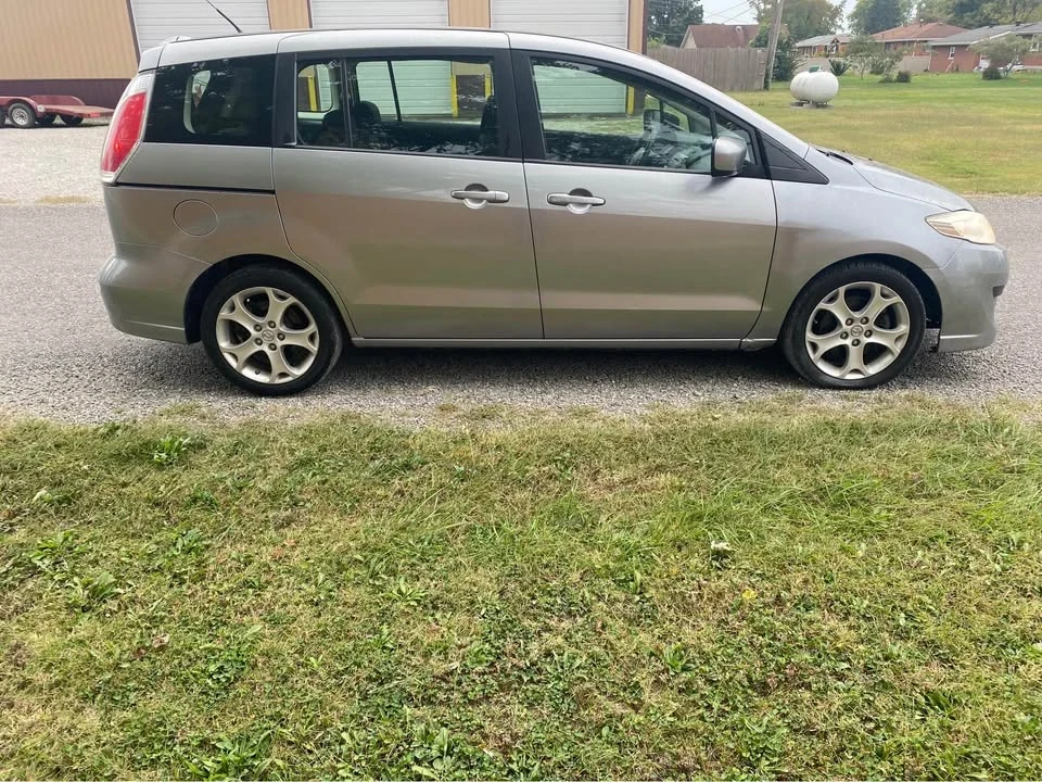 2009 Mazda Mazda 5 - Image 3 of 11