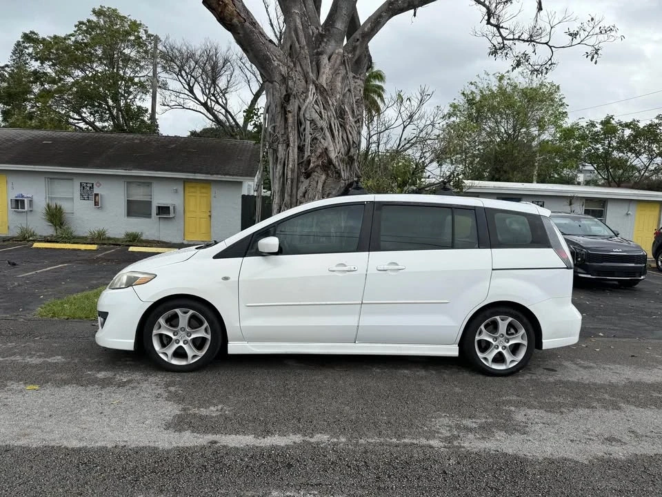 2009 Mazda Mazda 5 - Image 5 of 11