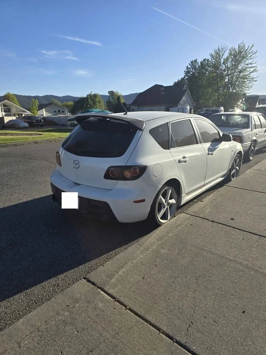 2009 Mazda Mazdaspeed 3 1st Gen - Image 2 of 4