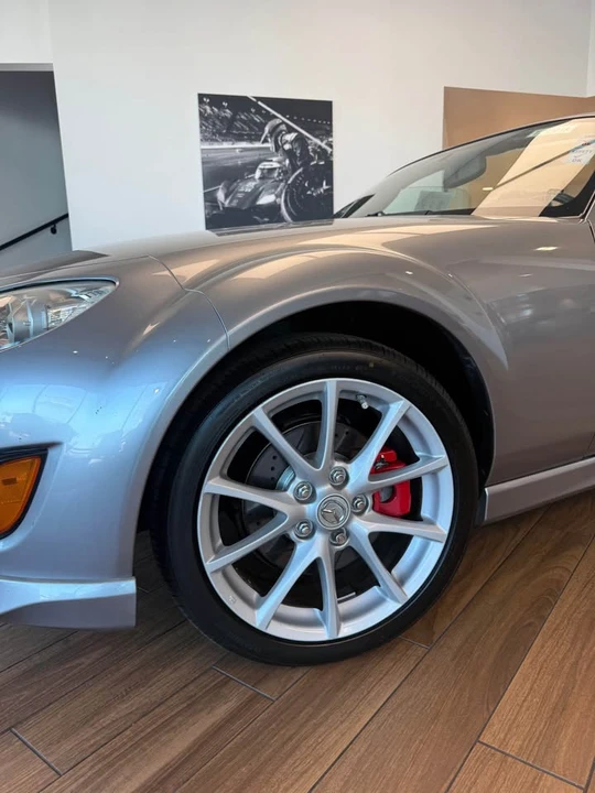 2009 Mazda NC MX-5 Miata - Image 4 of 4
