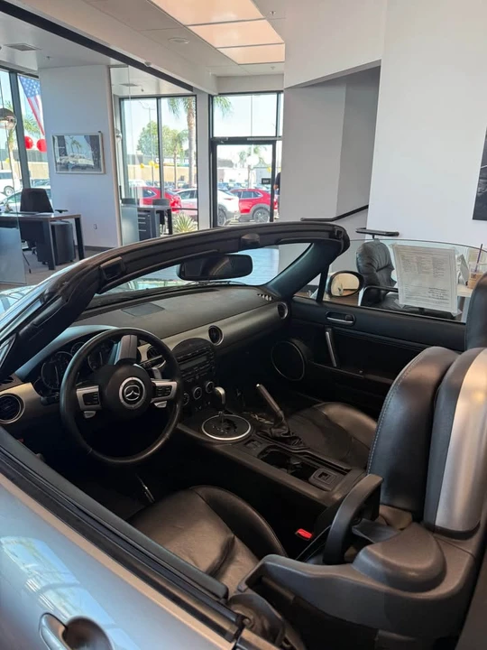 2009 Mazda NC MX-5 Miata - Image 2 of 4