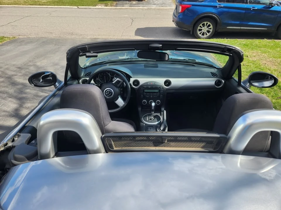 2009 Mazda NC MX-5 Miata - Image 6 of 6