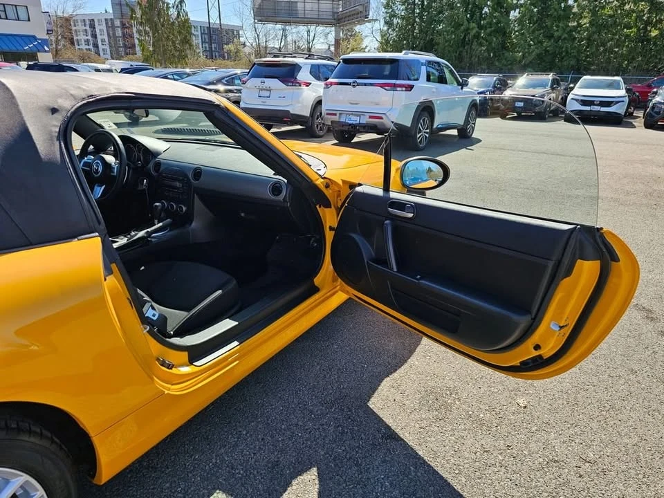 2009 Mazda NC MX-5 Miata - Image 19 of 19