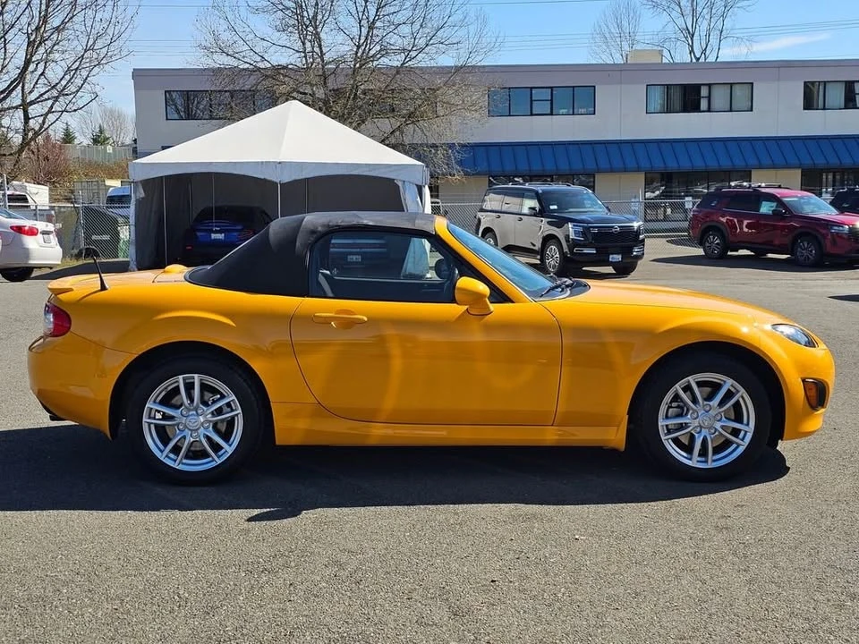 2009 Mazda NC MX-5 Miata - Image 4 of 19