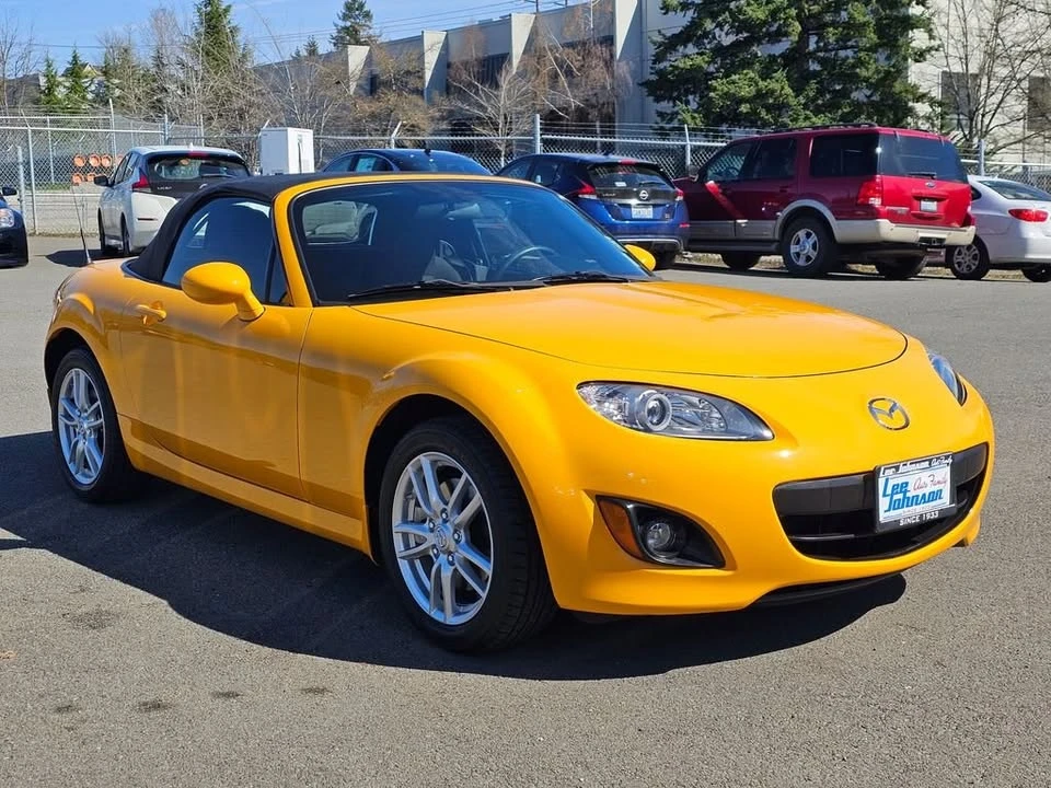 2009 Mazda NC MX-5 Miata - Image 3 of 19