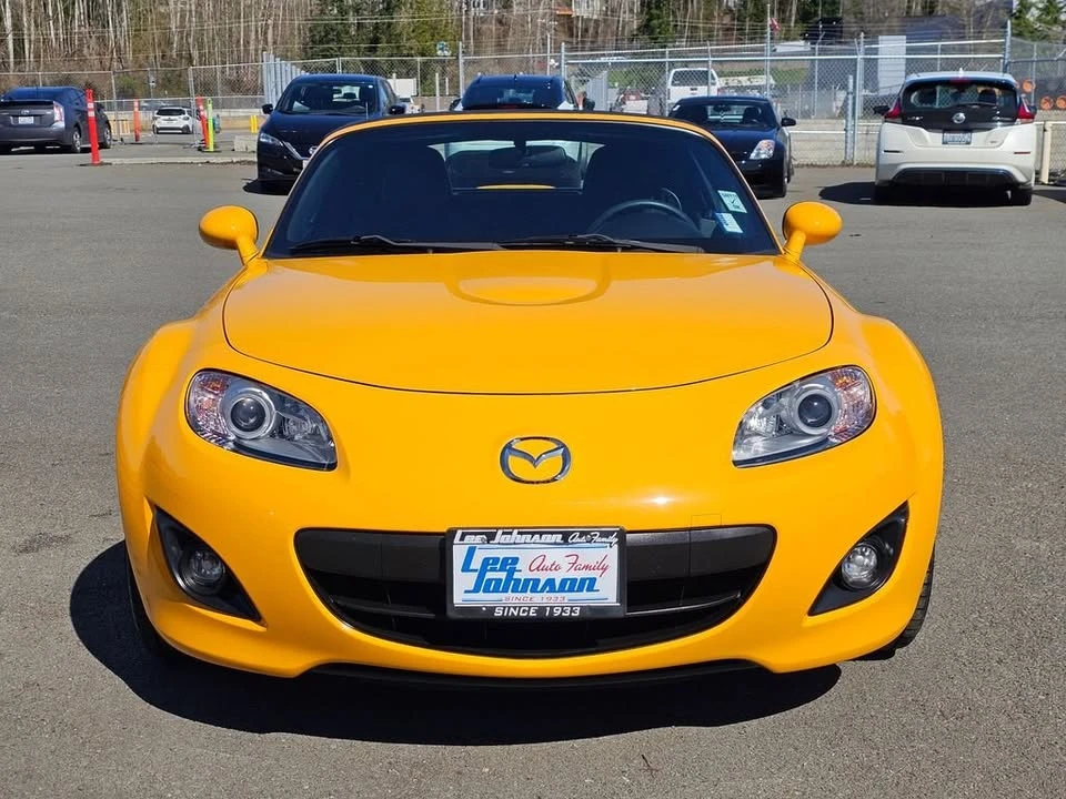 2009 Mazda NC MX-5 Miata - Image 2 of 19