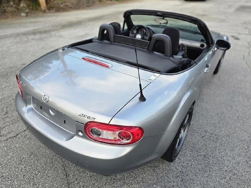 2009 Mazda NC MX-5 Miata - Image 8 of 19
