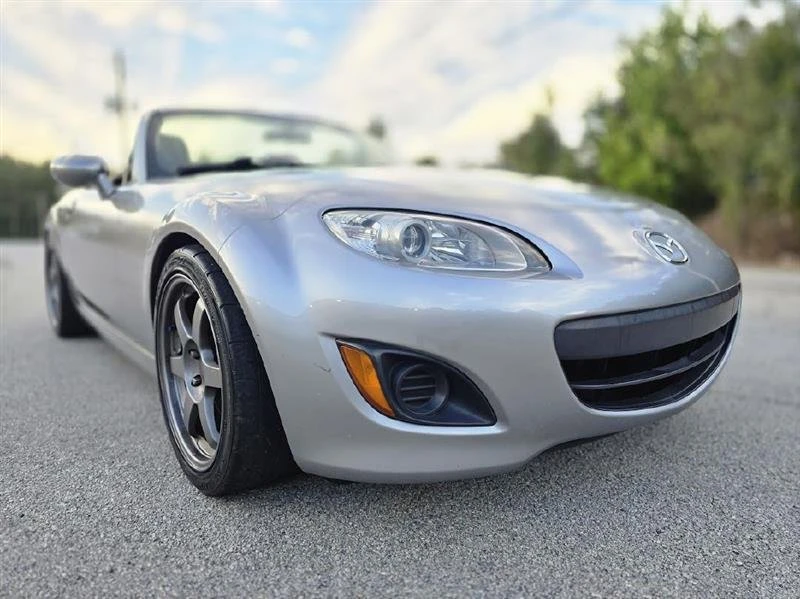 2009 Mazda NC MX-5 Miata - Image 11 of 19