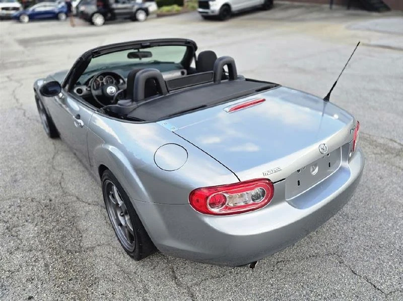 2009 Mazda NC MX-5 Miata - Image 4 of 19