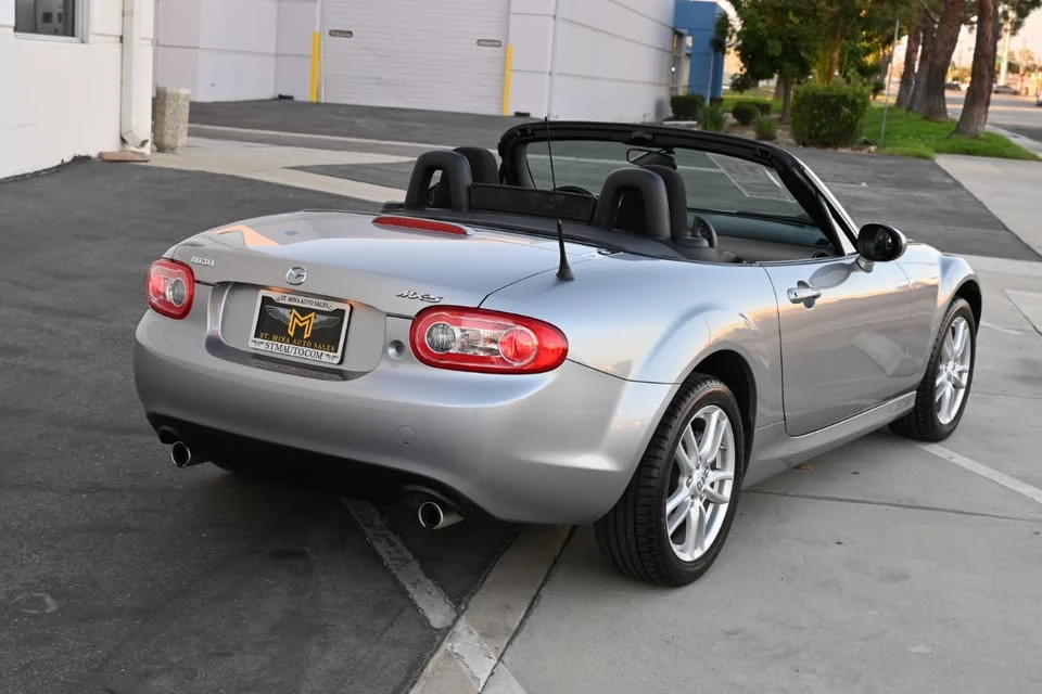 2009 Mazda NC MX-5 Miata - Image 10 of 20
