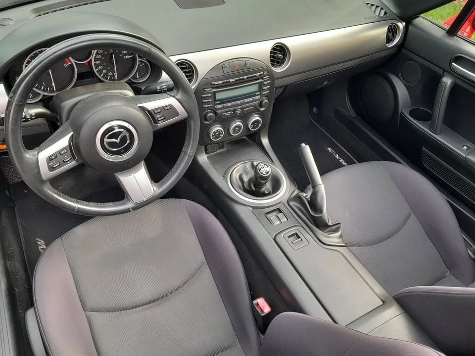 2009 Mazda NC MX-5 Miata - Image 6 of 8