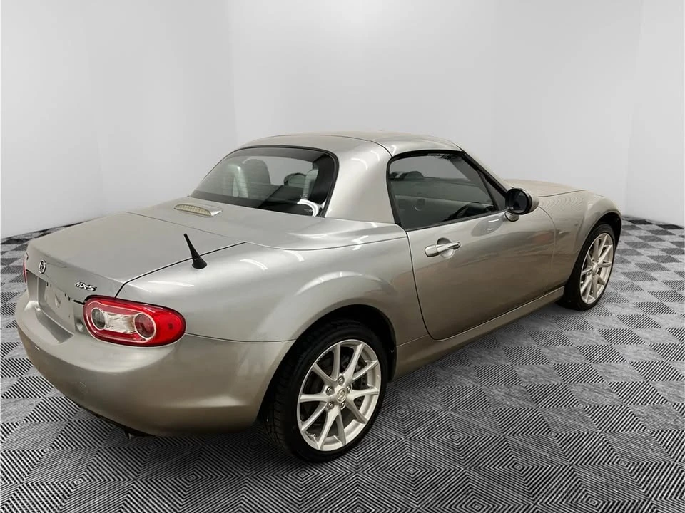 2009 Mazda NC MX-5 Miata - Image 10 of 20