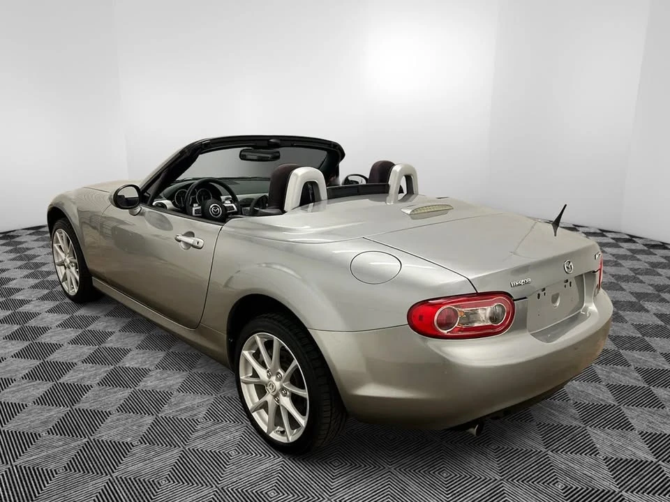 2009 Mazda NC MX-5 Miata - Image 5 of 20