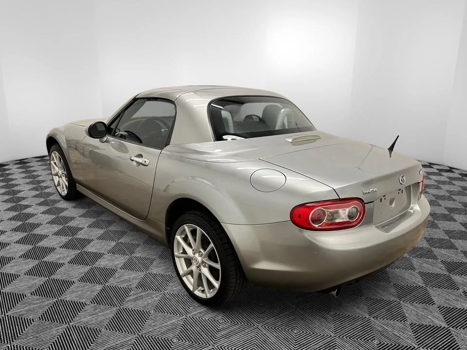 2009 Mazda NC MX-5 Miata - Image 6 of 20