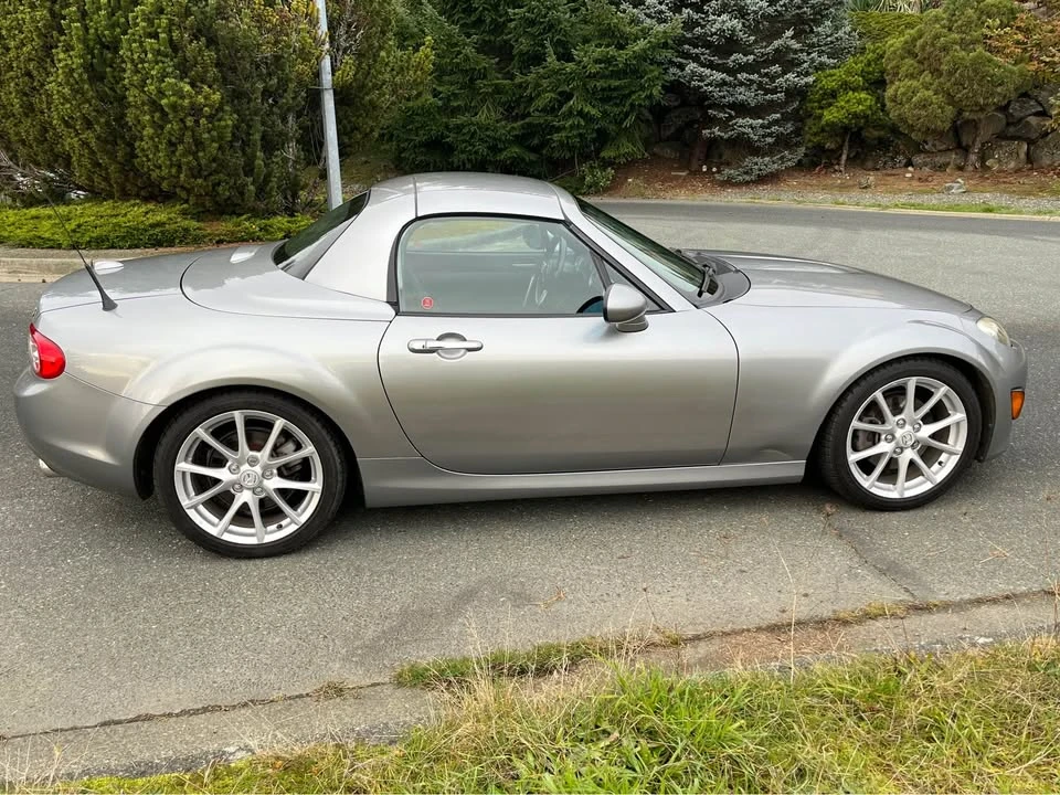 2009 Mazda NC MX-5 Miata - Image 4 of 18