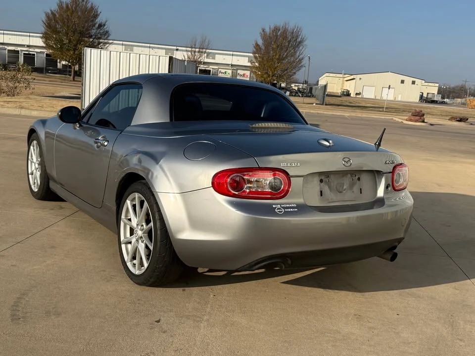 2009 Mazda NC MX-5 Miata - Image 5 of 11