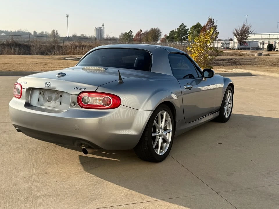 2009 Mazda NC MX-5 Miata - Image 4 of 11