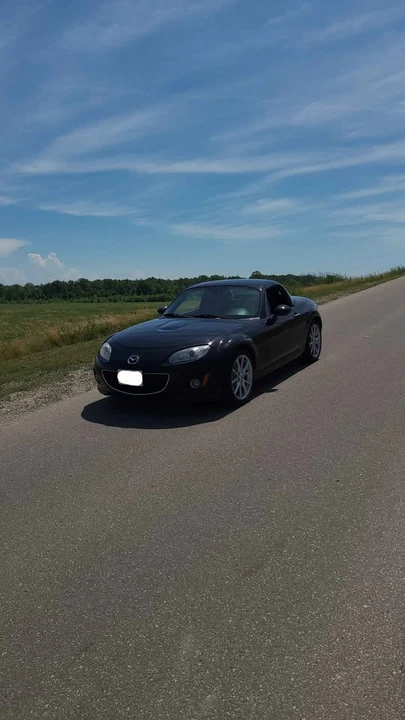 2009 Mazda NC MX-5 Miata - Image 5 of 9