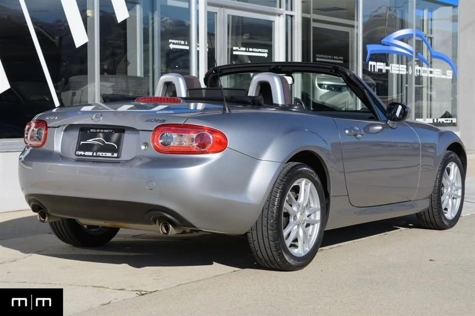 2009 Mazda NC MX-5 Miata - Image 9 of 20