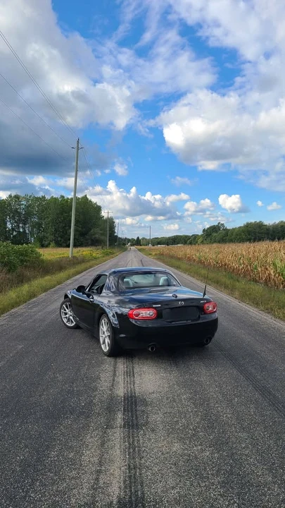 2009 Mazda NC MX-5 Miata - Image 2 of 9