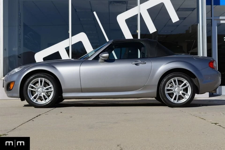 2009 Mazda NC MX-5 Miata - Image 3 of 20