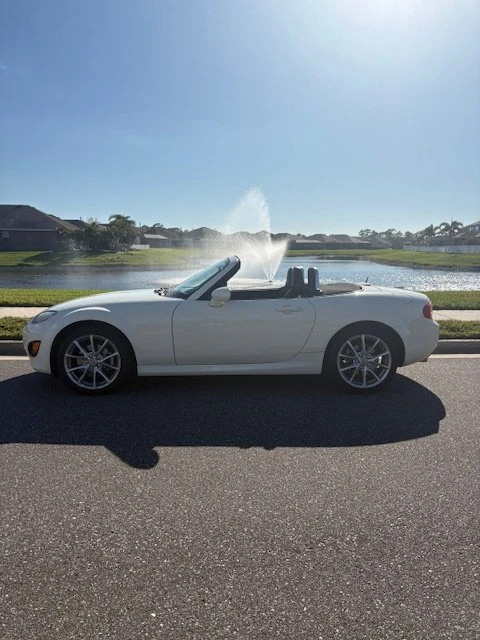 2009 Mazda NC MX-5 Miata - Image 4 of 6