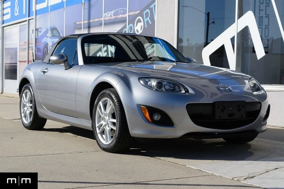 2009 Mazda NC MX-5 Miata - Image 12 of 20