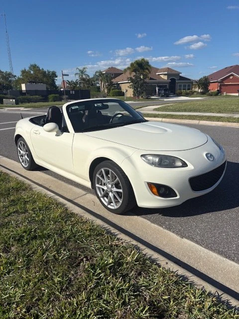 2009 Mazda NC MX-5 Miata - Image 5 of 6