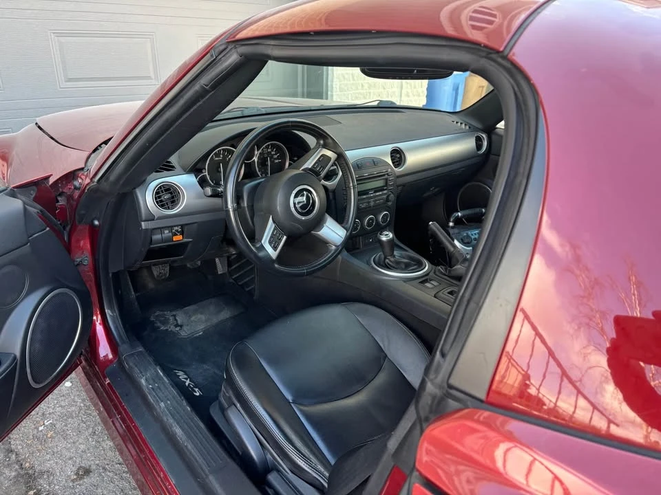2009 Mazda NC MX-5 Miata - Image 3 of 3