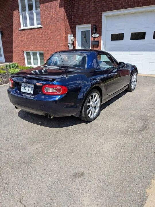 2009 Mazda NC MX-5 Miata - Image 2 of 13