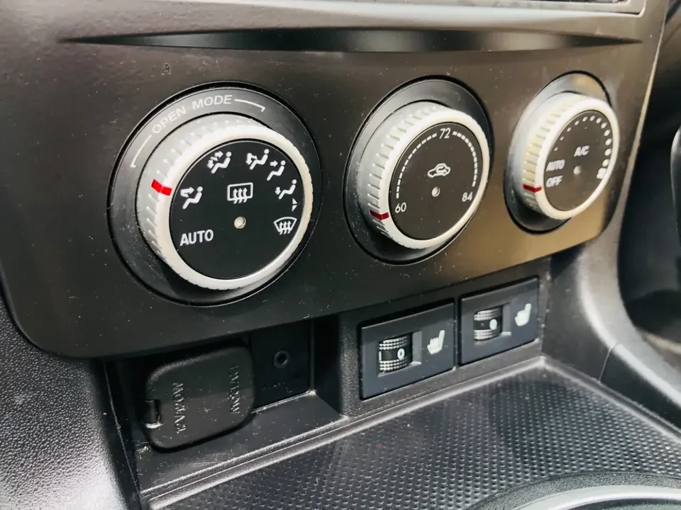 2009 Mazda NC MX-5 Miata - Image 15 of 18