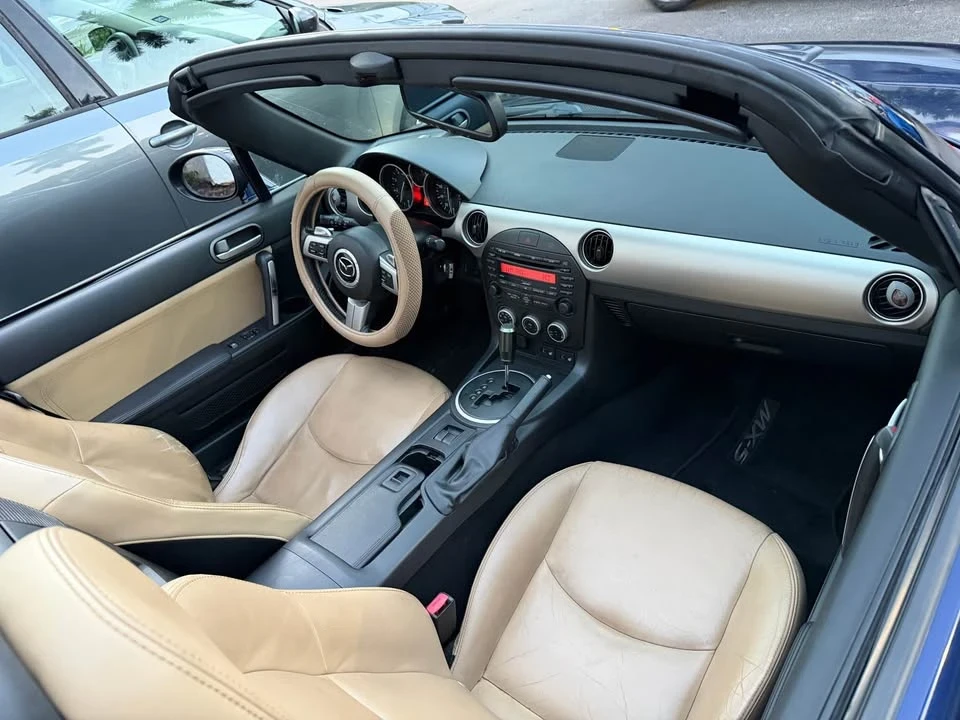 2009 Mazda NC MX-5 Miata - Image 6 of 7