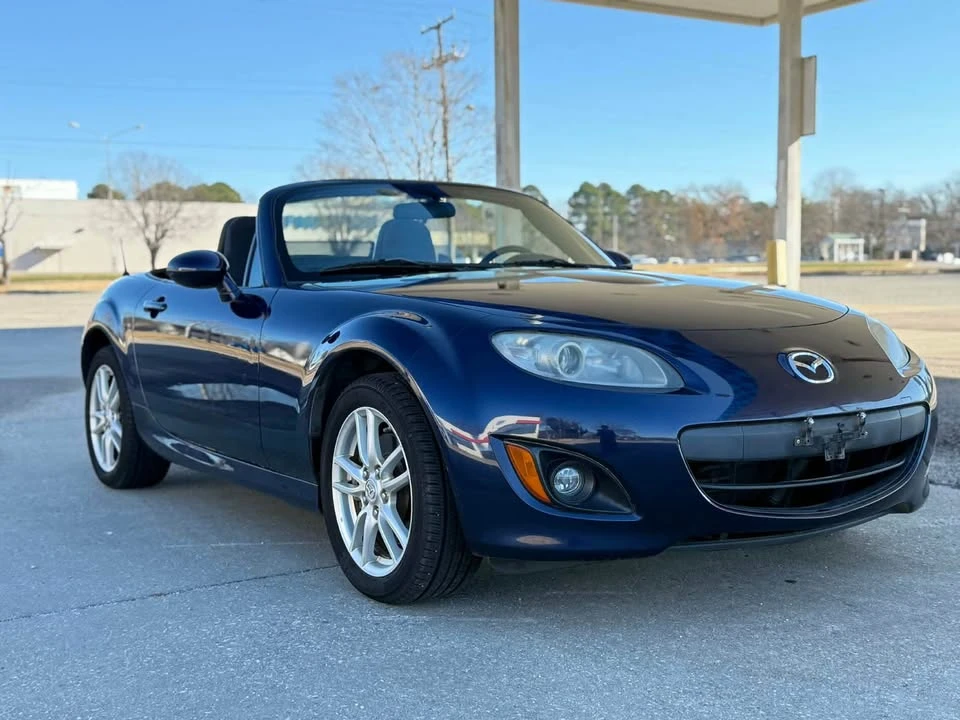 2009 Mazda NC MX-5 Miata - Image 4 of 13