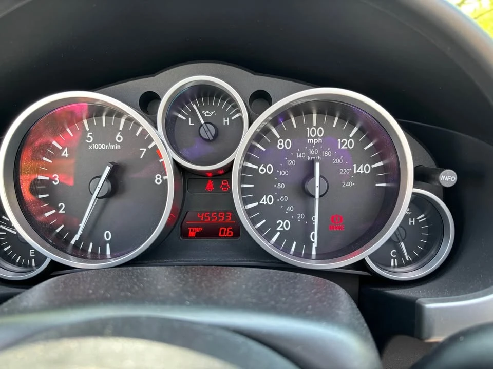 2009 Mazda NC MX-5 Miata - Image 13 of 17