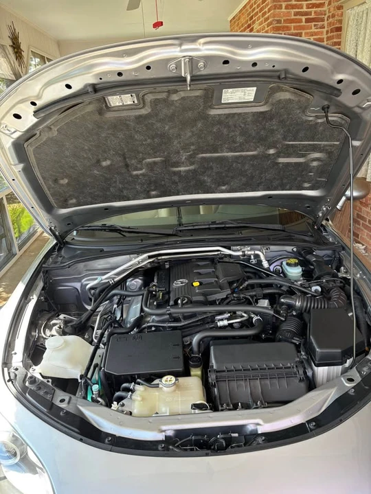 2009 Mazda NC MX-5 Miata - Image 16 of 17