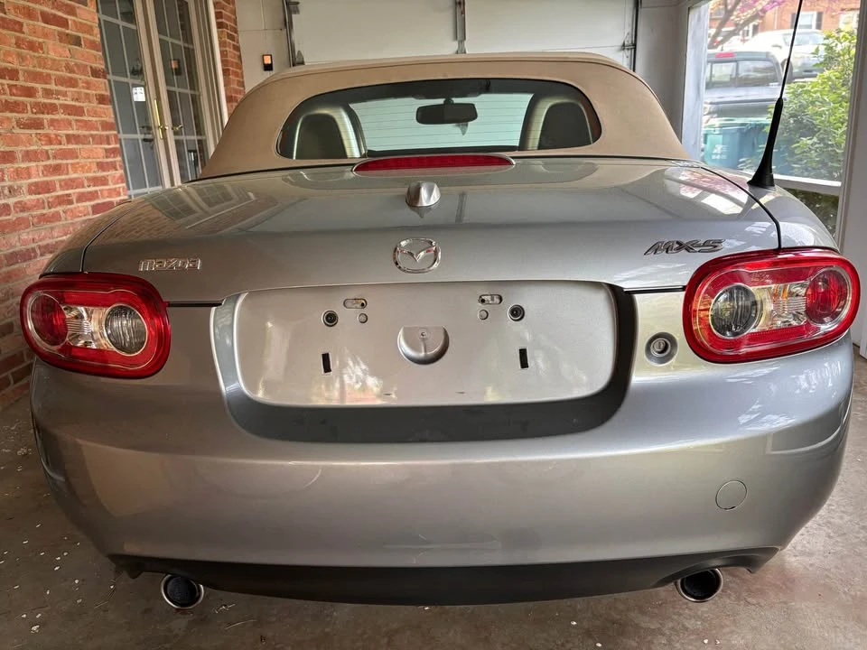 2009 Mazda NC MX-5 Miata - Image 3 of 17