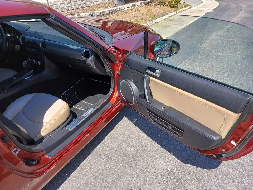 2009 Mazda NC MX-5 Miata - Image 17 of 19