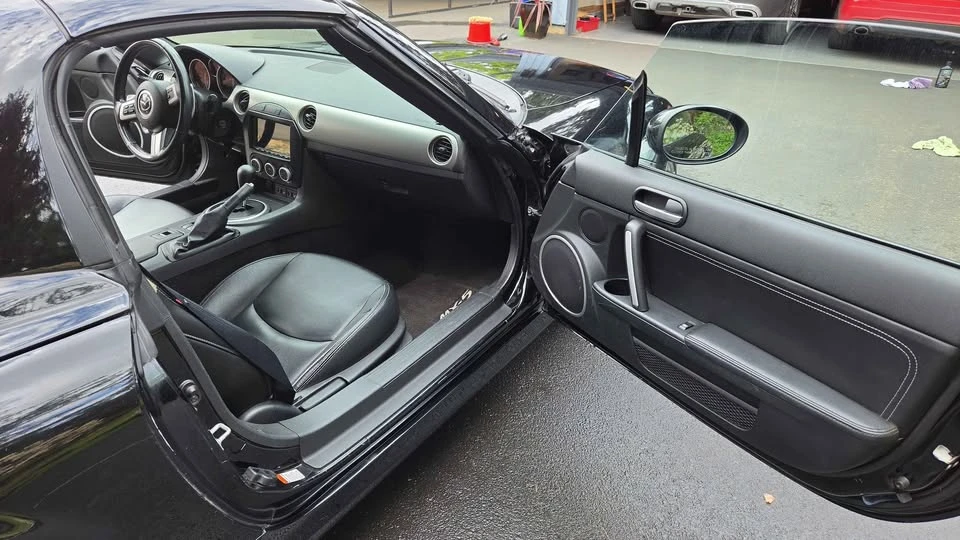 2009 Mazda NC MX-5 Miata - Image 9 of 9