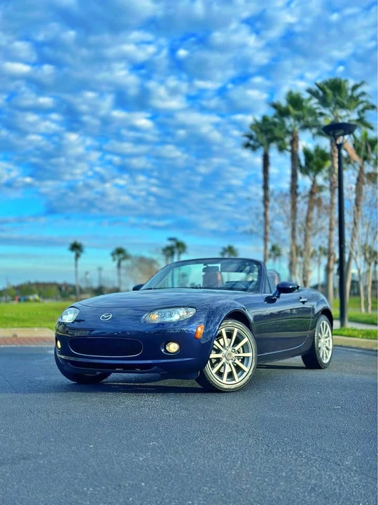 2009 Mazda NC MX-5 Miata - Image 2 of 5