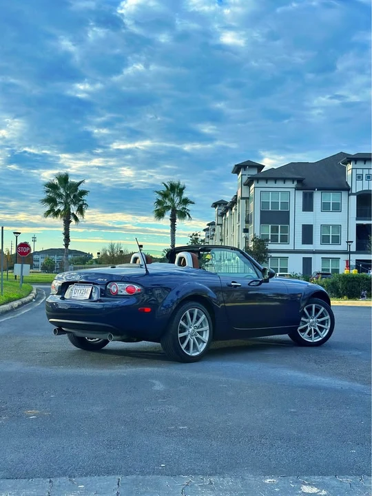 2009 Mazda NC MX-5 Miata - Image 3 of 5
