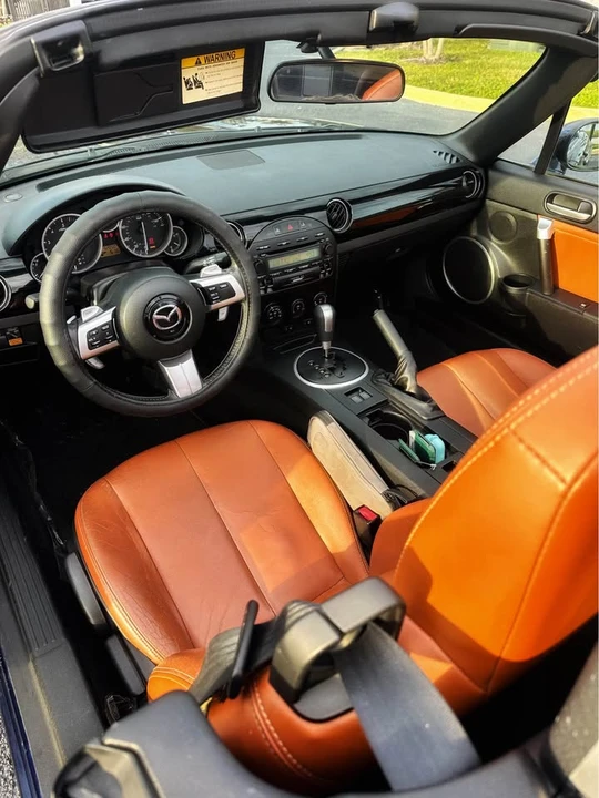 2009 Mazda NC MX-5 Miata - Image 5 of 5