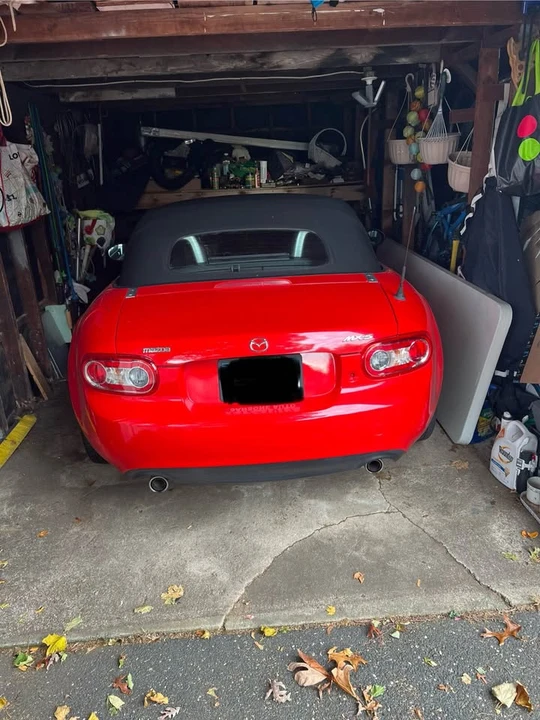 2009 Mazda NC MX-5 Miata - Image 2 of 18