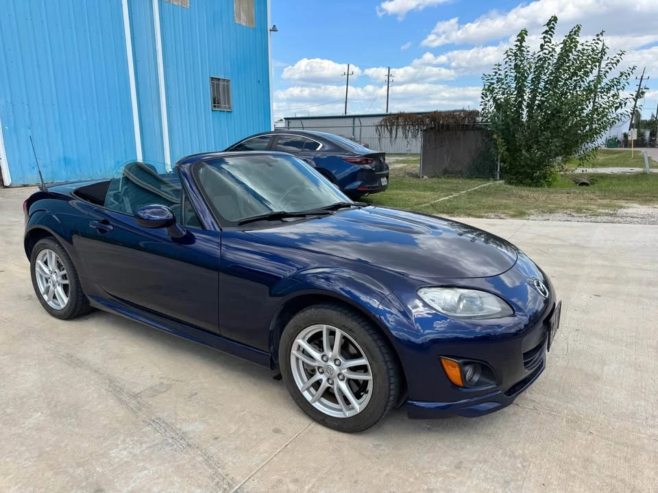 2009 Mazda NC MX-5 Miata - Image 5 of 17
