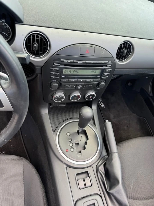 2009 Mazda NC MX-5 Miata - Image 13 of 17