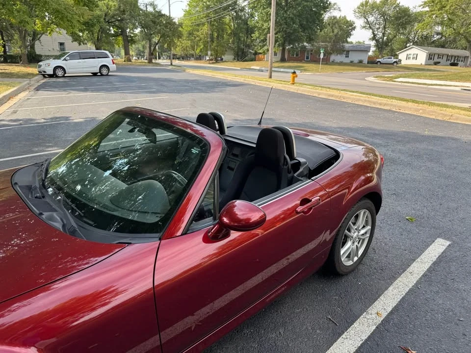 2009 Mazda NC MX-5 Miata - Image 2 of 11