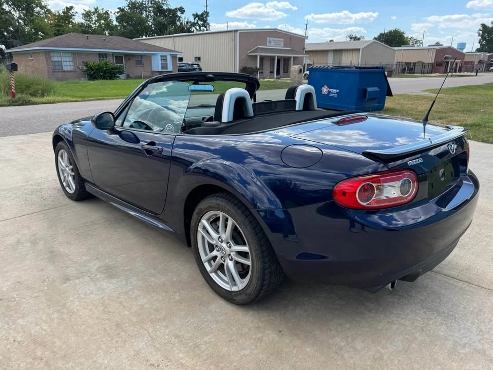 2009 Mazda NC MX-5 Miata - Image 5 of 15