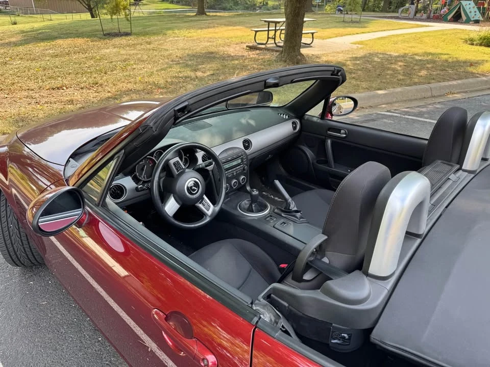 2009 Mazda NC MX-5 Miata - Image 9 of 9
