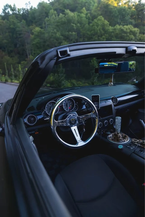 2009 Mazda NC MX-5 Miata - Image 8 of 11