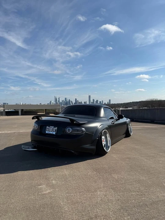 2009 Mazda NC MX-5 Miata - Image 4 of 11